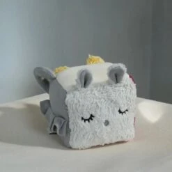 Cube D'éveil En Tissu Coton Bio Fred Franck & Fischer - Jouet Coton Bio 10 Cube D'éveil En Tissu Coton Bio Fred Franck & Fischer - Jouet Coton Bio -Sigikid Promos Magasin cube d eveil en tissu coton bio fryd franck fischer peluche coton bio 4