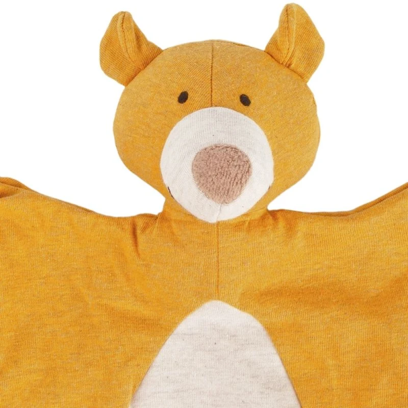 Doudou Ours Plat à Nœuds Jersey De Coton Bio Sigikid® 26 Cm Jaune Ocre - Doudou Bébé 3 Doudou Ours Plat à Nœuds Jersey De Coton Bio Sigikid® 26 Cm Jaune Ocre - Doudou Bébé – Image 3
