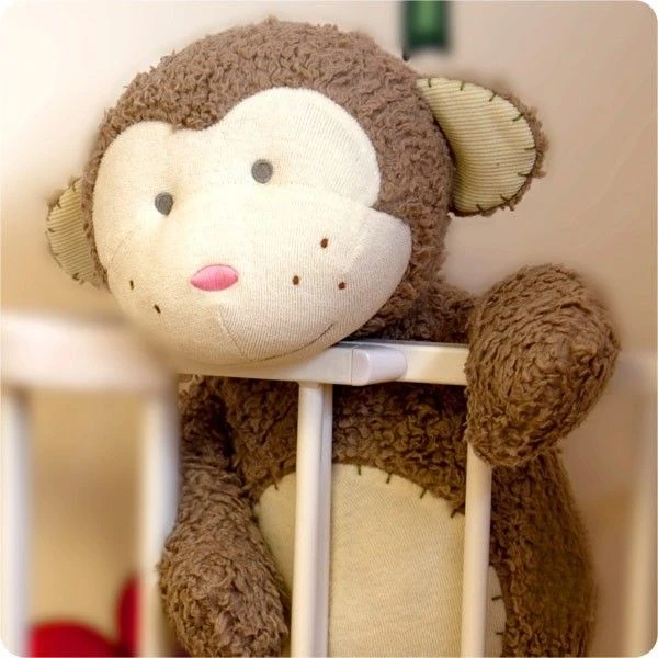 Doudou Singe MeMe Large (45cm) Charlie Bears- Doudou Coton Bio 2 Doudou Singe MeMe Large (45cm) Charlie Bears- Doudou Coton Bio – Image 2