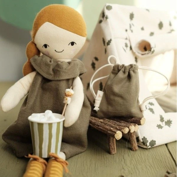 Grande Poupée De Tissu "Acorn" Fabelab® 40 Cm Coton Bio GOTS- Jouet Bio Scandinave 3 Grande Poupée De Tissu "Acorn" Fabelab® 40 Cm Coton Bio GOTS- Jouet Bio Scandinave – Image 3