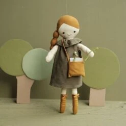 Grande Poupée De Tissu "Acorn" Fabelab® 40 Cm Coton Bio GOTS- Jouet Bio Scandinave 9 Grande Poupée De Tissu "Acorn" Fabelab® 40 Cm Coton Bio GOTS- Jouet Bio Scandinave -Sigikid Promos Magasin grande poupee de tissu acorn fabelab coton bio gots jouet bio scandinave 3