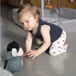 Jouet Bébé Culbuto Balder Le Bourdon Filibabba®-Doudou Peluche Design Scandinave -Sigikid Promos Magasin jouet bebe culbuto balder le bourdon filibabba doudou peluche design scandinave 6