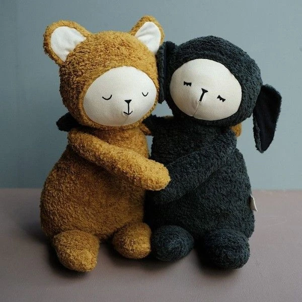 Peluche Big Buddy Ours Ocre Fabelab® 54cm Coton Bio GOTS -Ours Peluche Bio Tissu 3 Peluche Big Buddy Ours Ocre Fabelab® 54cm Coton Bio GOTS -Ours Peluche Bio Tissu – Image 3