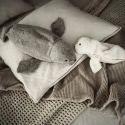 Peluche Bouillote Sèche Phoque Gris Coton Bio 40 Cm Senger® - Bouillotte Bio Naturel Senger -Sigikid Promos Magasin peluche bouillote seche phoque gris coton bio 40 cm senger bouillotte bio naturel senger 4