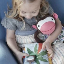 Peluche Singe Robe à FleursFrida 32cm Coton Bio Franck & Fischer® - Peluche Coton Bio -Sigikid Promos Magasin peluche singe robe a fleurs frida 32cm coton bio franck fischer peluche coton bio 2