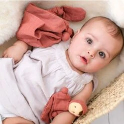 Petit Poupon Mousseline Coton Bio Mini Mix Bicolore 17cm TurbuletteHoppa®- Doudou Bio -Sigikid Promos Magasin petit poupon mousseline coton bio mini mix uni 17cm turbulette hoppa doudou bio 7