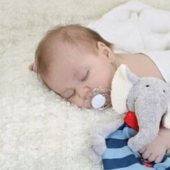 Sigikid® Doudou Plat Carré Elephant Coton Lolo Lombardo27cm - Doudou écologiques 5 Sigikid® Doudou Plat Carré Elephant Coton Lolo Lombardo27cm - Doudou écologiques -Sigikid Promos Magasin sigikid doudou plat carre elephant coton lolo lombardo 27cm doudou ecologiques 2